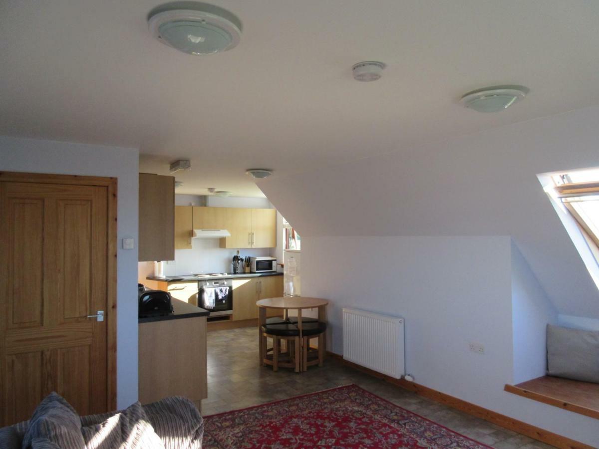 Taighali Apartment Aultbea Экстерьер фото